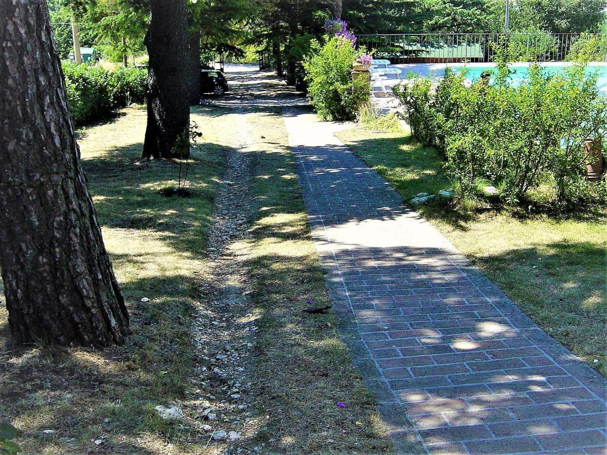 Country House Trevi Umbria Borghetto Vetuliae Santa Maria in Valle Exteriör bild