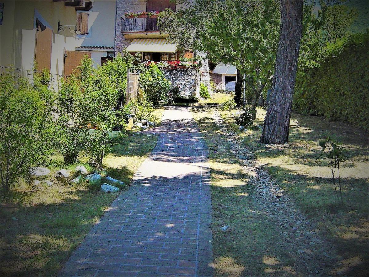 Country House Trevi Umbria Borghetto Vetuliae Santa Maria in Valle Exteriör bild