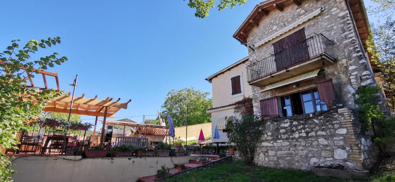 Country House Trevi Umbria Borghetto Vetuliae Santa Maria in Valle Exteriör bild